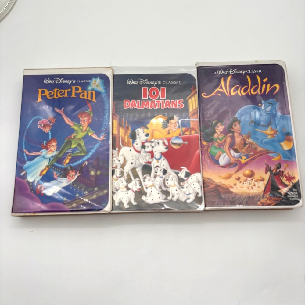 Disney VHS Lot Black Diamond Classics Aladdin 101 Dalmatians Peter Pan 3 Tapes